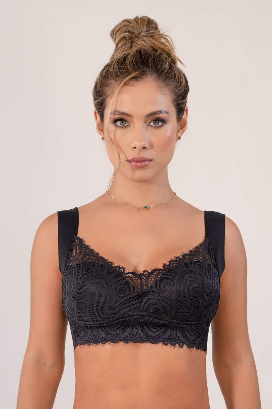 ComfortBra negro vista frontal